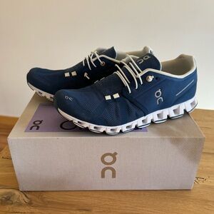 On Cloud 5 OnRrun Women in Denim Blue